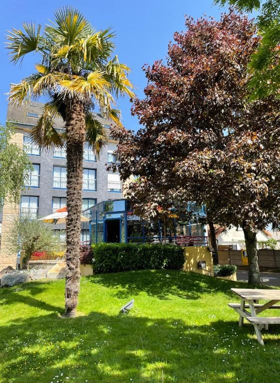 Hotel Arcantis Le Voltaire — 1