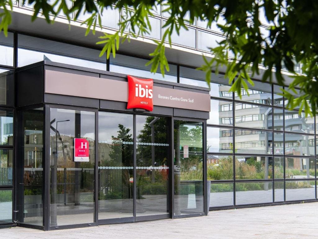 Hotel ibis Rennes Centre Gare Sud — 1
