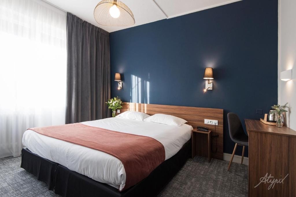 le paris brest hotel — 1