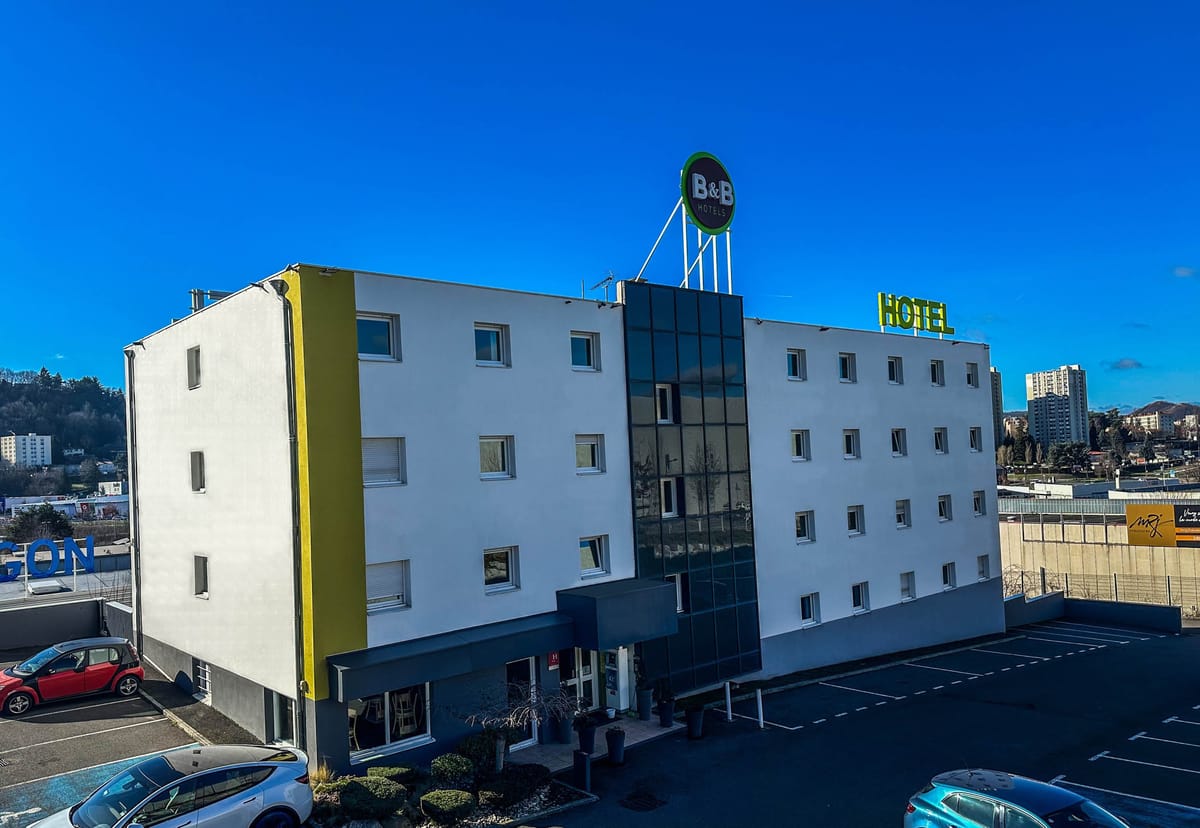 B&B HOTEL Saint-Étienne Monthieu — 1