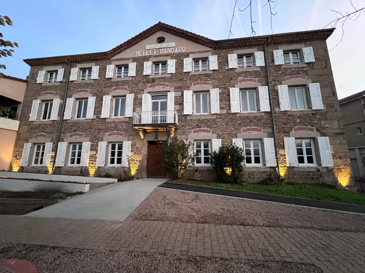 Hôtel 2M — 2