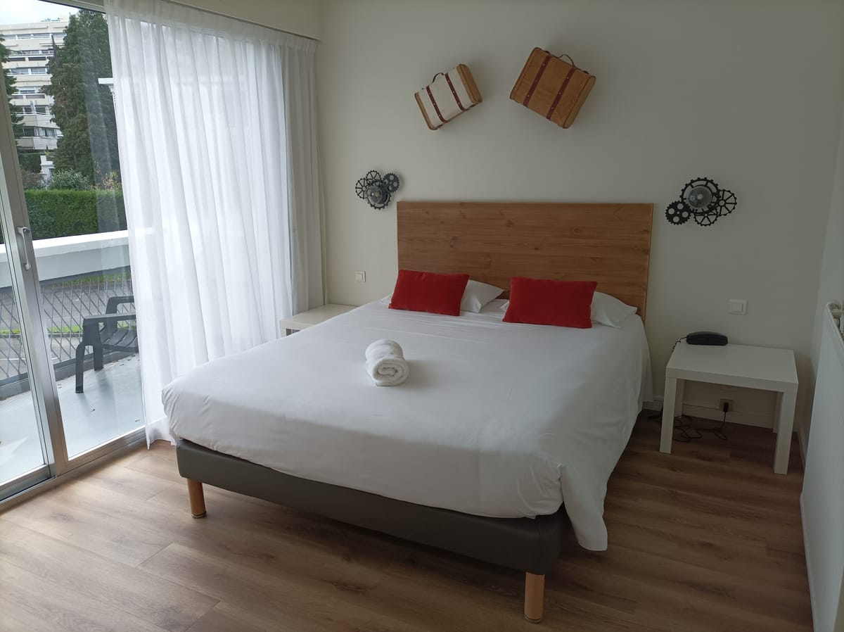 Hotel Astoria Saint-Etienne — 3