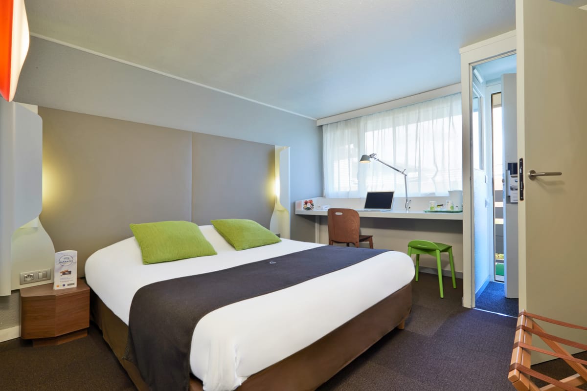 Hotel Restaurant Campanile Saint Etienne Villars — 2