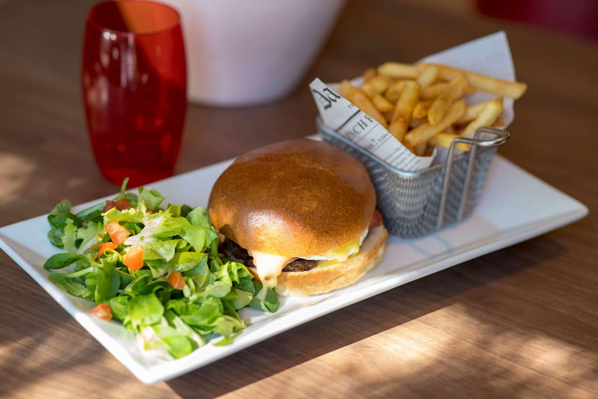 Hotel Restaurant Campanile Saint Etienne Villars — 4