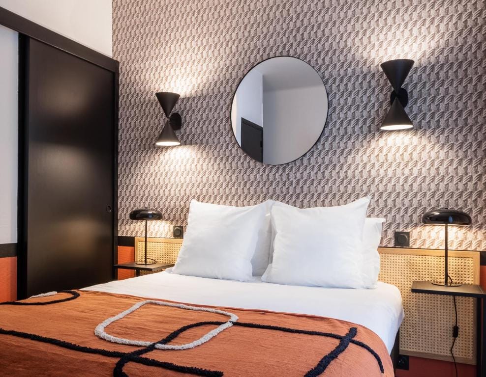 Hôtel Bristol Union Intra Muros — 2