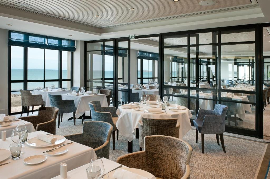 Hôtel Le Nouveau Monde — 5