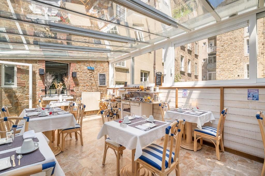 Hôtel Quic en Groigne — 5