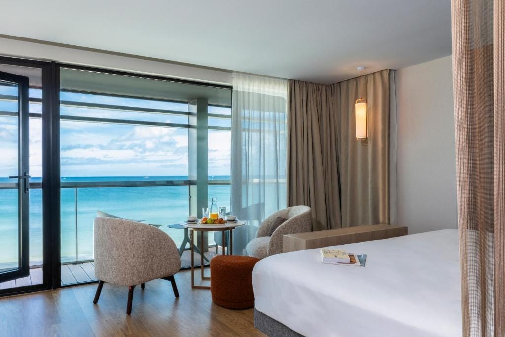 Oceania Saint Malo — 1