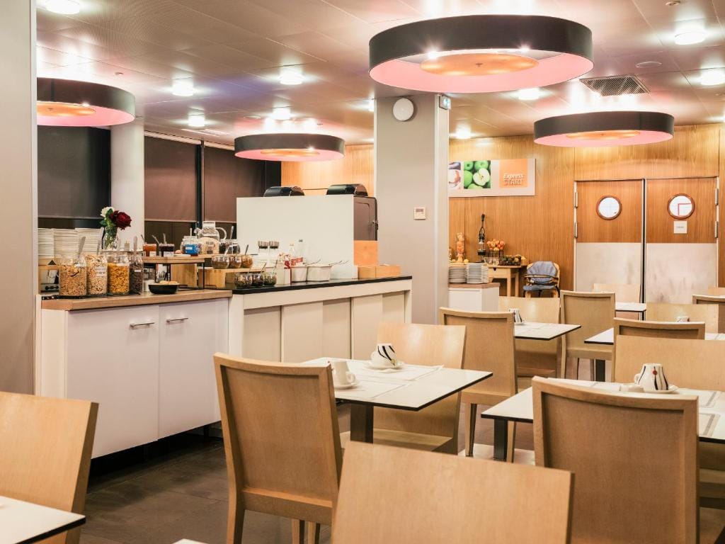 Holiday Inn Express Saint-Nazaire by IHG — 3