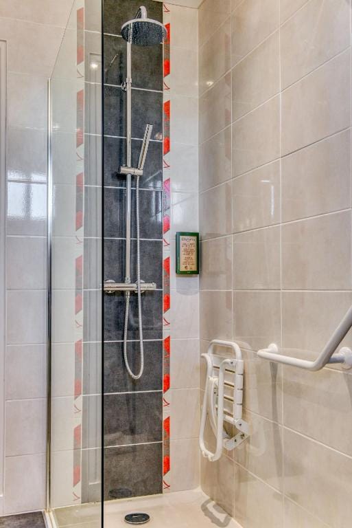 Hotel Le Berry Saint-Nazaire — 3