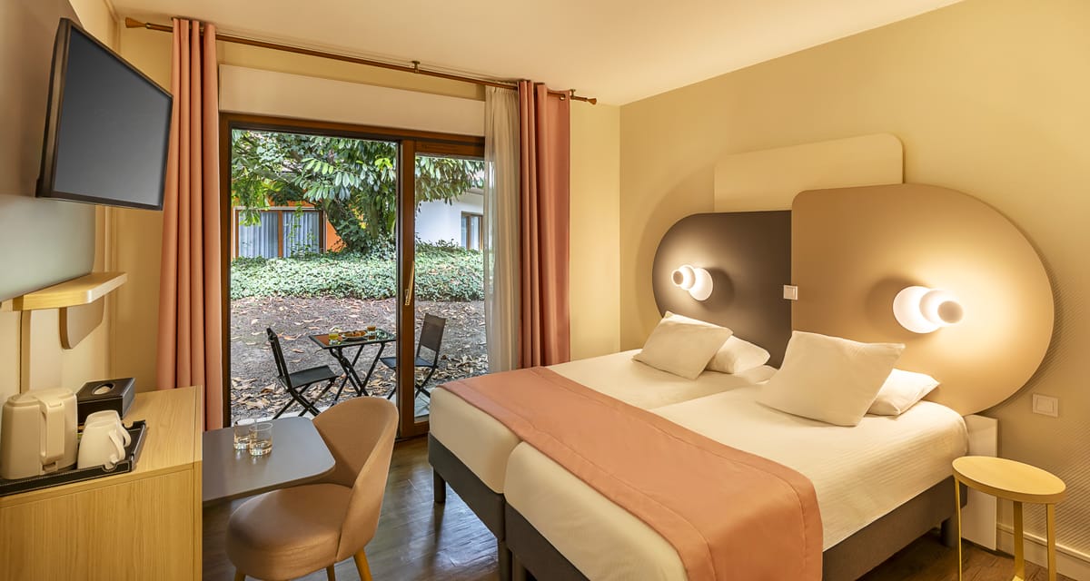 Sure Hotel by Best Western Saint-Quentin Ouest — 1