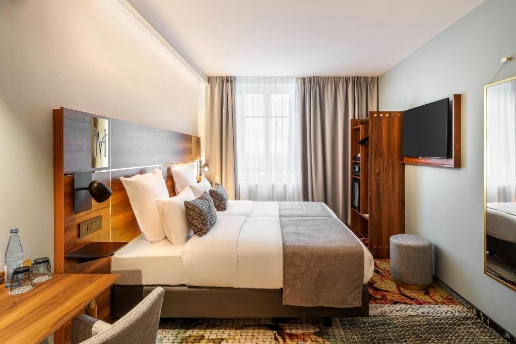 Hotel des Vosges BW Premier Collection — 5