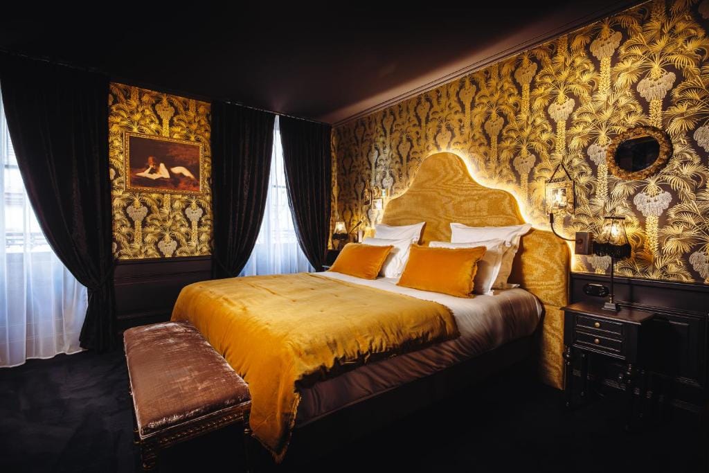 Madame C - Hôtel Particulier — 3
