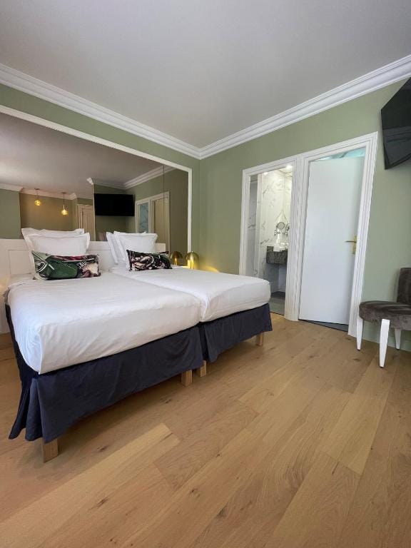 Maison LUTETIA R — 2