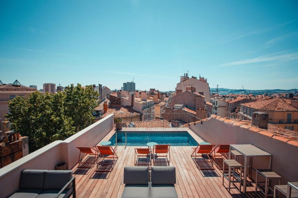Grand Hôtel Dauphiné Toulon, Boutique Hôtel & Suites — 1
