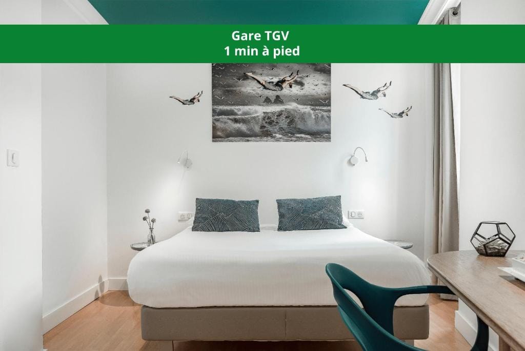 Grand Hôtel de la Gare Toulon - Boutique Hôtel — 1