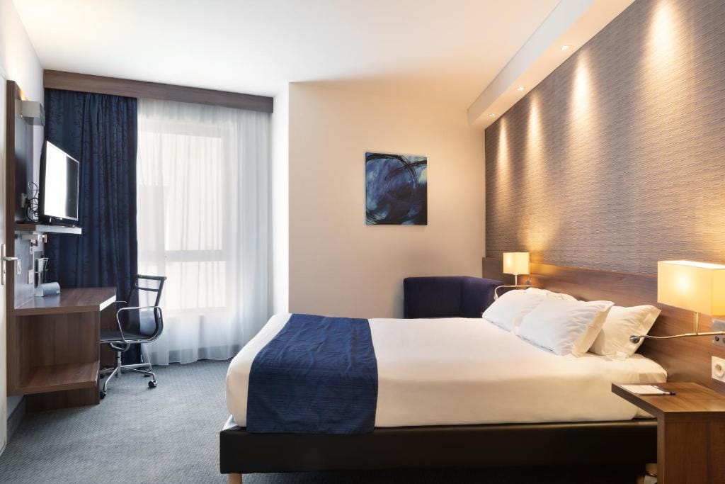 Holiday Inn Express Toulon - Est by IHG — 2