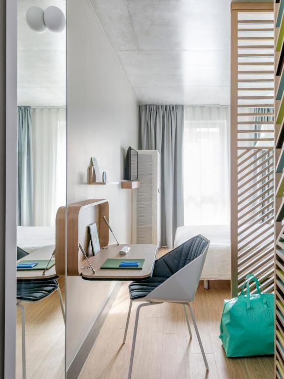 OKKO Hotels Toulon Centre — 2