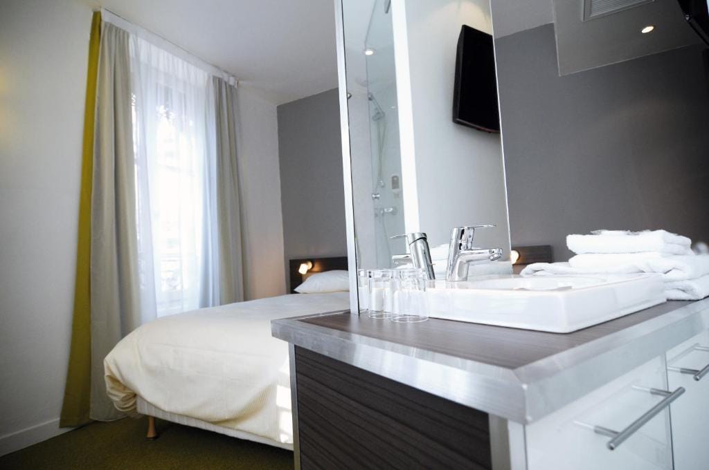 Hôtel Le Cousture — 3