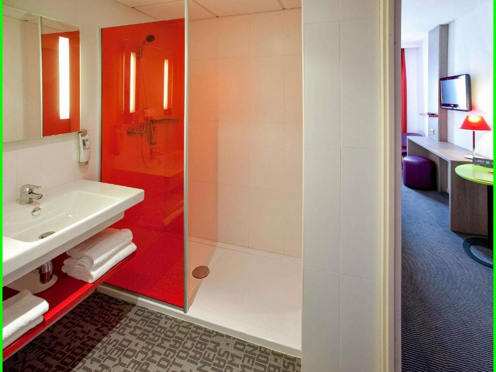 ibis Styles Toulouse Cite Espace — 3