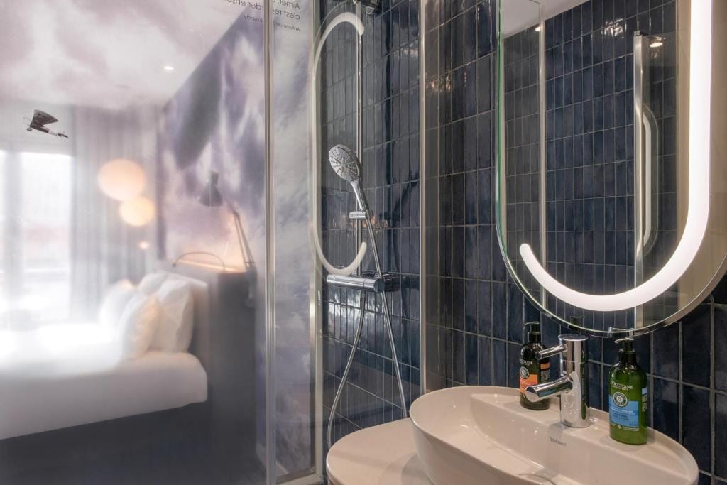 Le Grand Balcon Hotel — 2