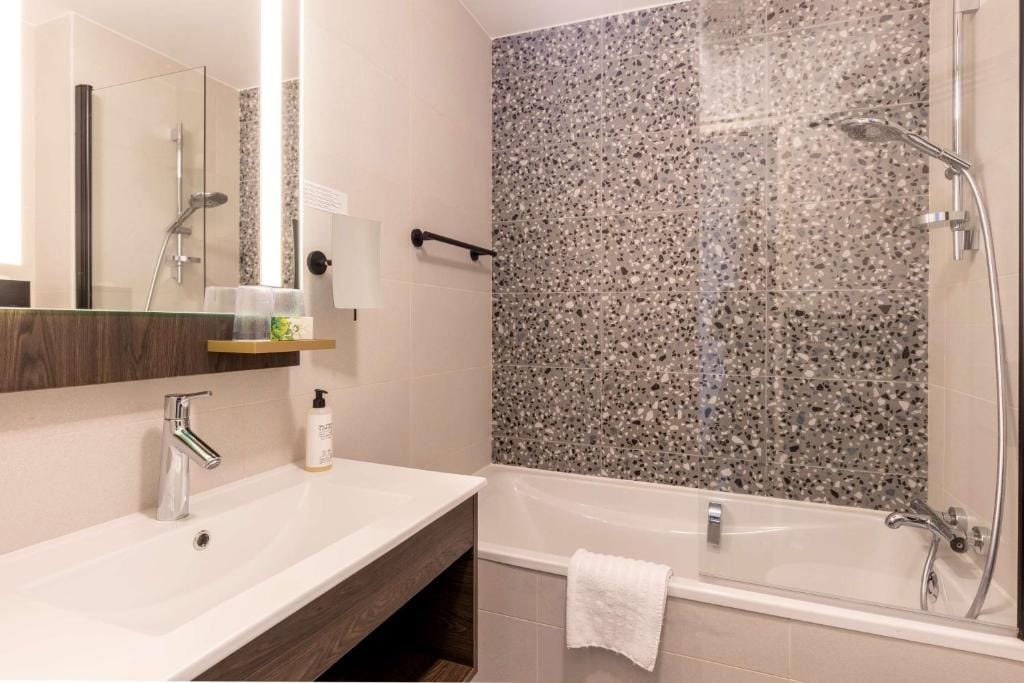 Best Western Plus l'Artist Hotel — 3