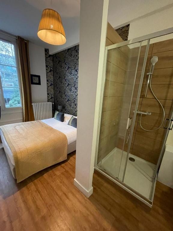 Hotel Val De Loire — 3