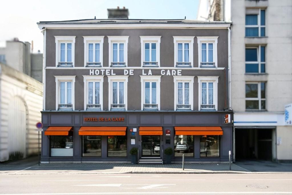 Hotel de la Gare de Troyes — 2