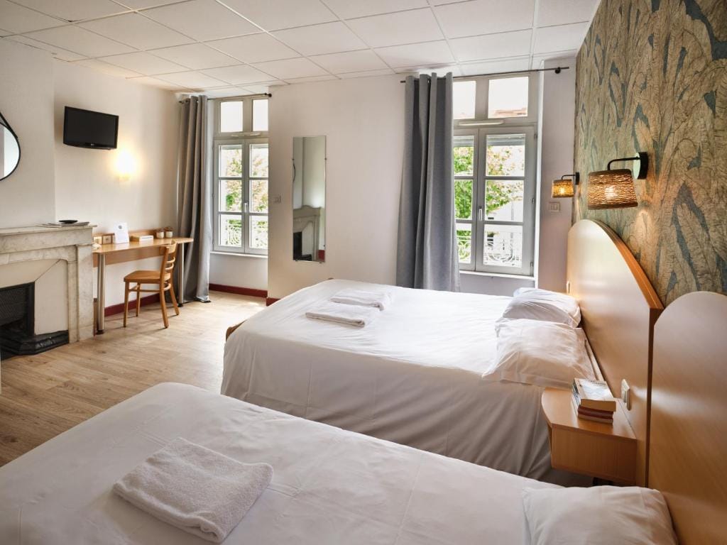 Hôtel de Lyon — 2