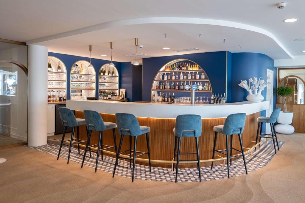 Best Western Plus Le Roof Vannes Bord de Mer — 4