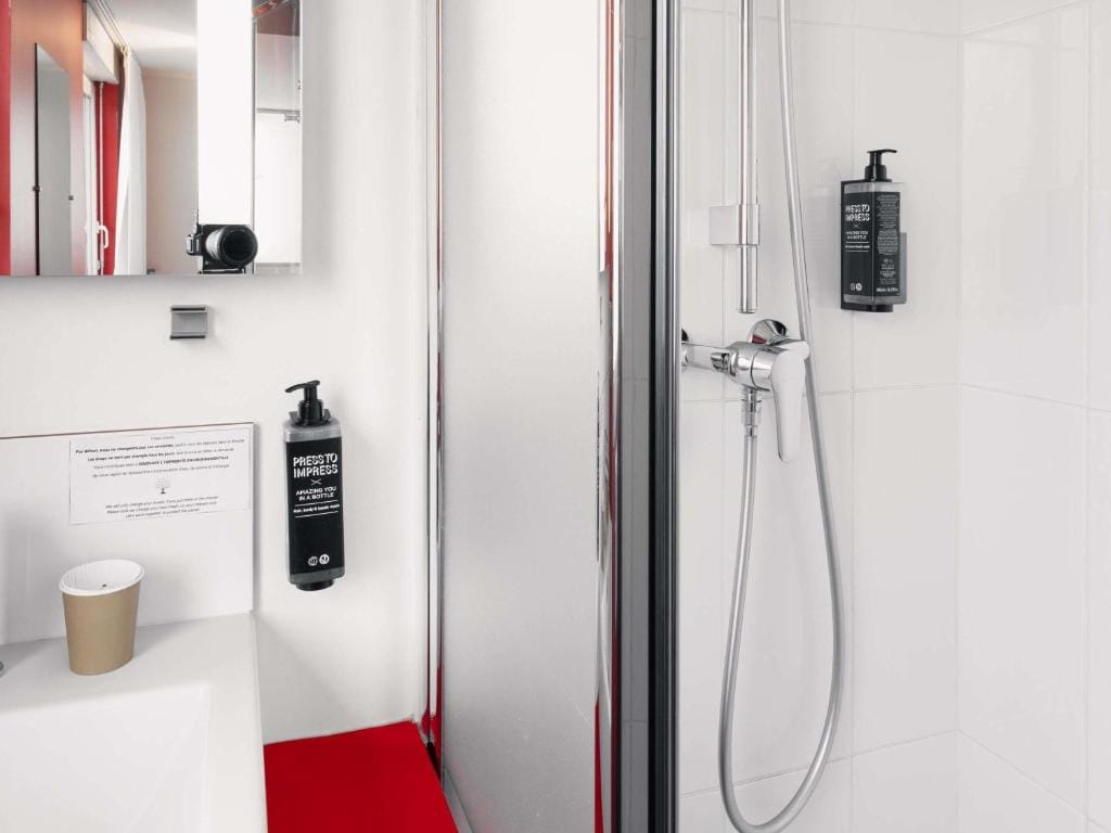 ibis Styles Vannes Gare Centre — 3
