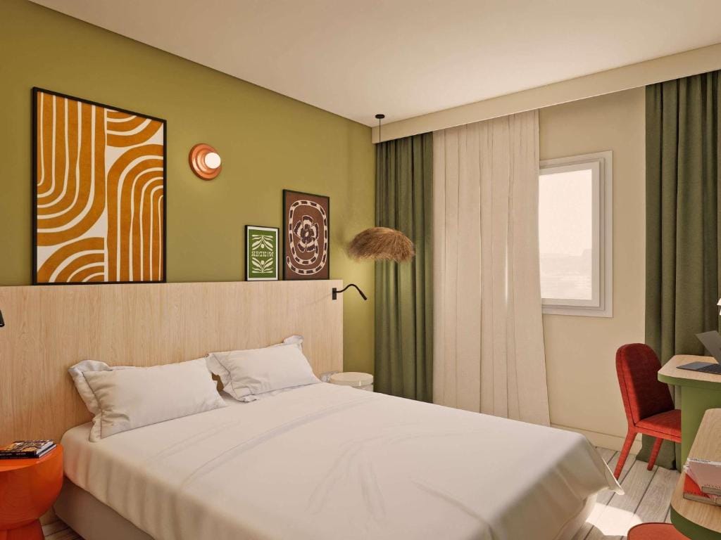 Ibis Styles Vannes Pte Golfe — 1