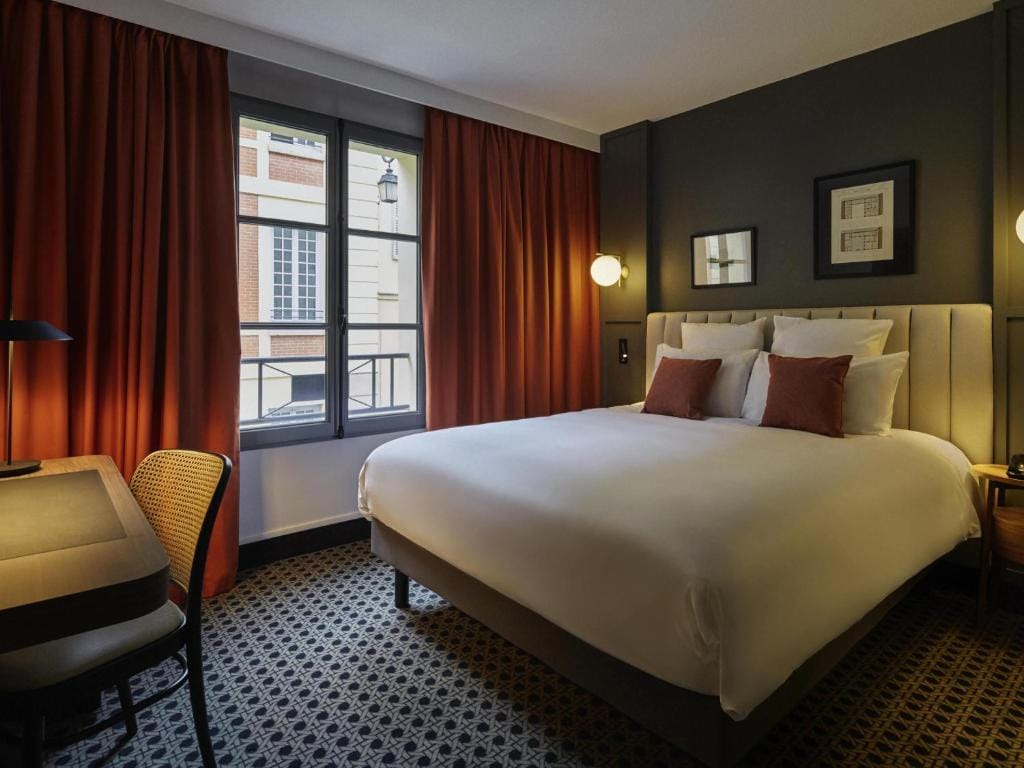 Mercure Versailles Chateau — 2