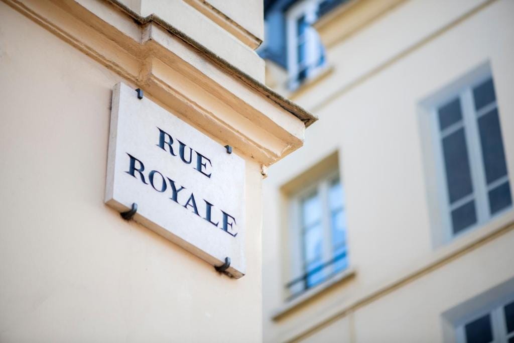 Royal Hotel Versailles — 5